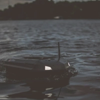 Saber Hydra Bait Boat GPS V2